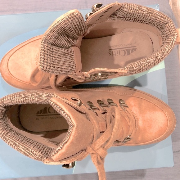 🥾Cliffs by White Mountain Karmen Boots in Size 6 - Picture 9 of 12